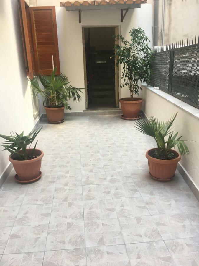Le Comete Di Angelo Reggio di Calabria Dış mekan fotoğraf
